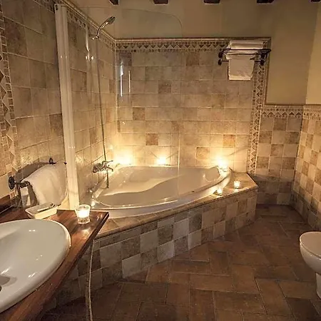 Hotel El Rincon De Hoces Del Duraton 4*